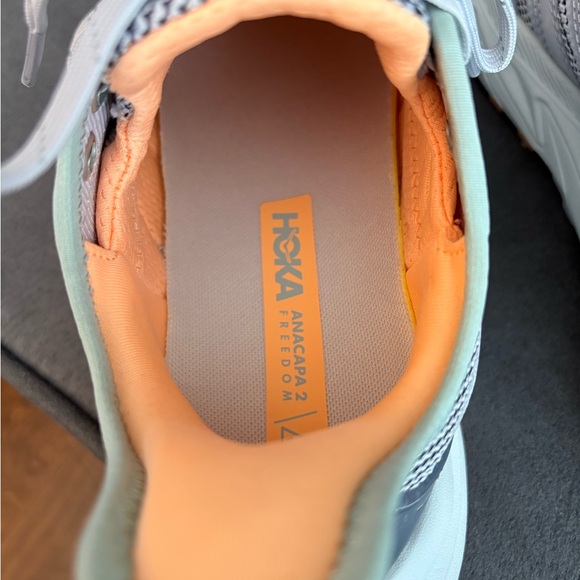 Woman’s HOKA’S Anacapa 2 Freedom size 7.5  Gray and Peach Walking Sneakers - Picture 8 of 10
